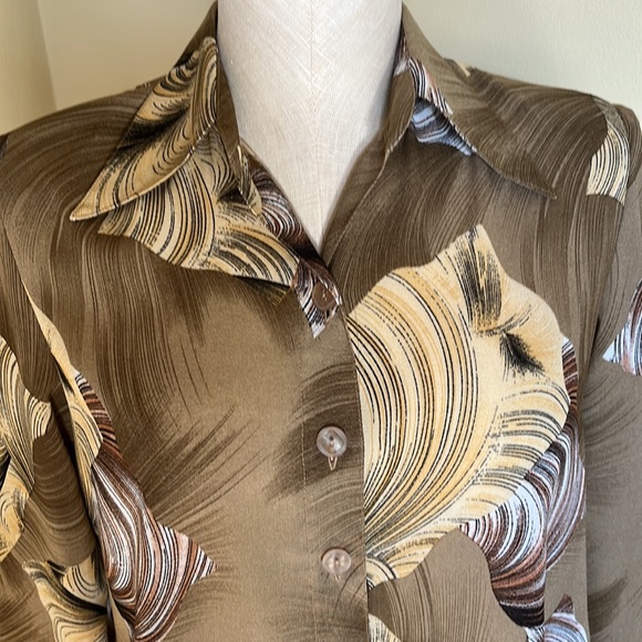 Vintage Women’s Button Down Blouse, size Small - Picture 3 of 9